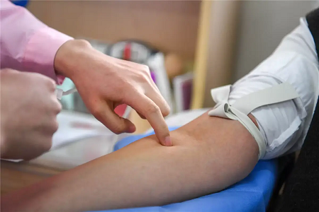 Babio giới thiệu bộ dụng cụ kiểm tra IgG/IgM bệnh thương hàn nhanh chóng để chẩn đoán điểm chăm sóc đáng tin cậy